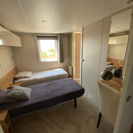 De La Falaise A Équihen-Plage