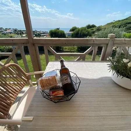 Camping De La Falaise A *